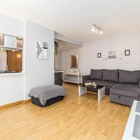 Travel Habitat Palau De Les Arts